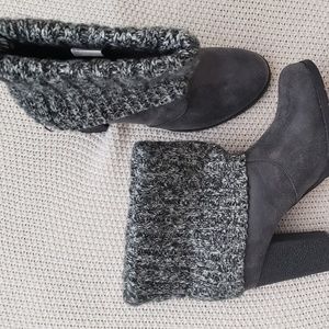 Muk Luks size 10 boots